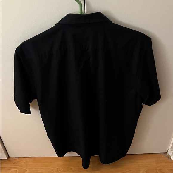 Vancouver Canucks Black Button Down Shirt - Picture 2 of 4